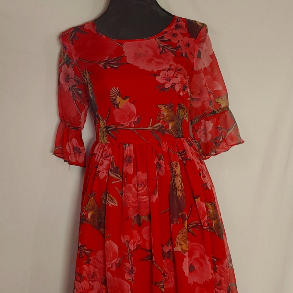 Beautiful animal print dress.